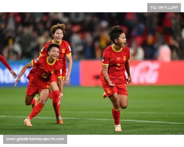 回顾中国女足传奇岁月 90年代老队员阵容回顾与分析 回顾中国女足传奇岁月 90年代老队员阵容回顾与分析